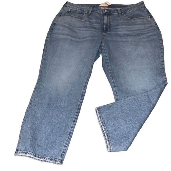 Madewell Denim - Madewell 16W Curvy Perfect Vintage Medium Wash Straight Jeans